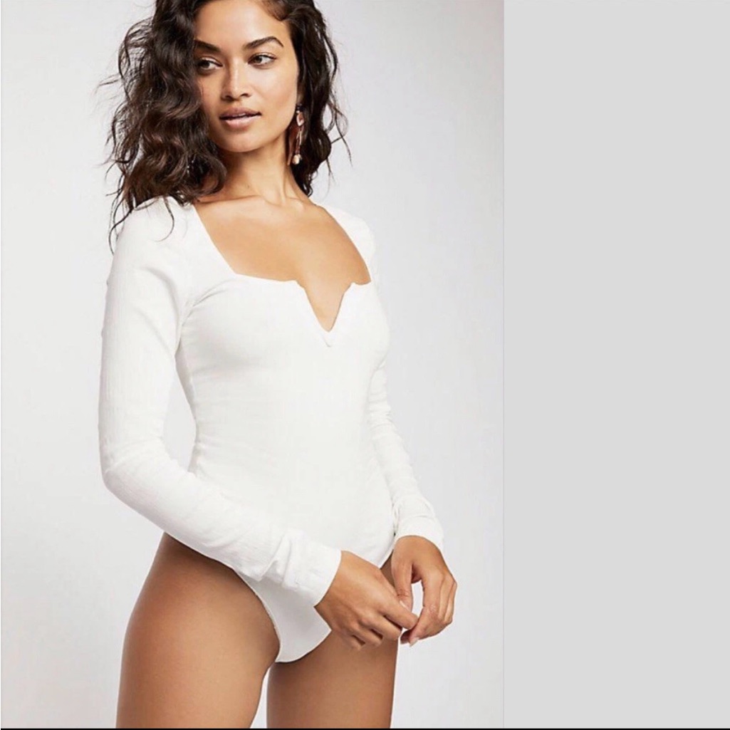 Free People Pippa Square Neck V-Wire Zoe Long Sleeve Bodysuit